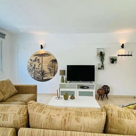 Serena'S 2-Br Apartment In Larnaca Exteriér fotografie